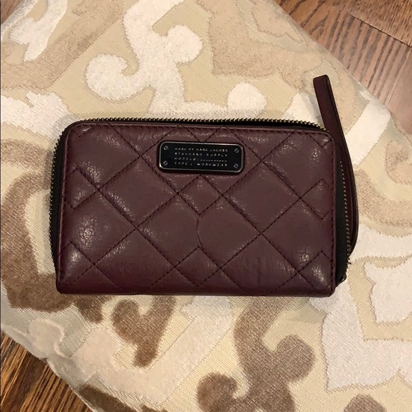 Marc Jacobs wristlet - Picture 1 of 7